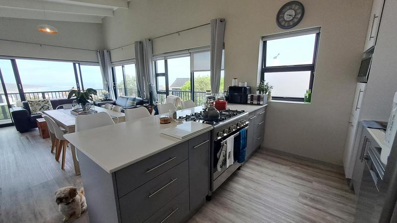 4 Bedroom Property for Sale in Jongensfontein Western Cape